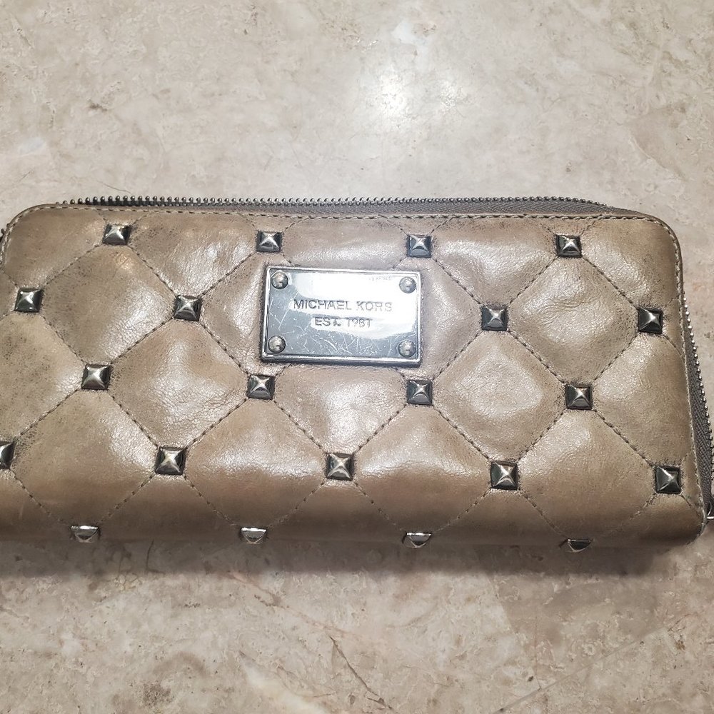 Michael Kors Puse